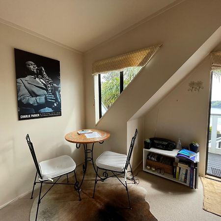 The Jazz Loft Hotell Onetangi Exteriör bild